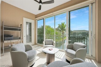 795 Bentwater Cir in Naples, FL - Building Photo - Building Photo