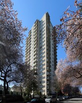 Central Plaza in Vancouver, BC - Building Photo