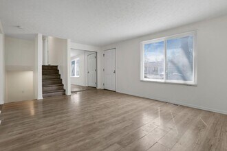 6486 Ethan Dr in Reynoldsburg, OH - Building Photo - Building Photo