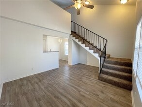 3682 Melonies Dr in Las Vegas, NV - Building Photo - Building Photo