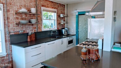 122 W Pierson St in Phoenix, AZ - Building Photo - Building Photo