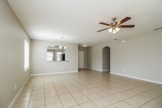 3226 Queen Alexandria Dr in Kissimmee, FL - Building Photo - Building Photo