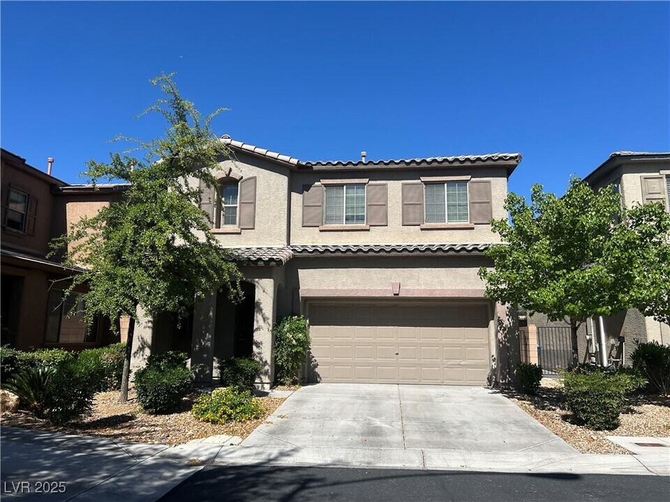 9029 Castledowns St in Las Vegas, NV - Building Photo
