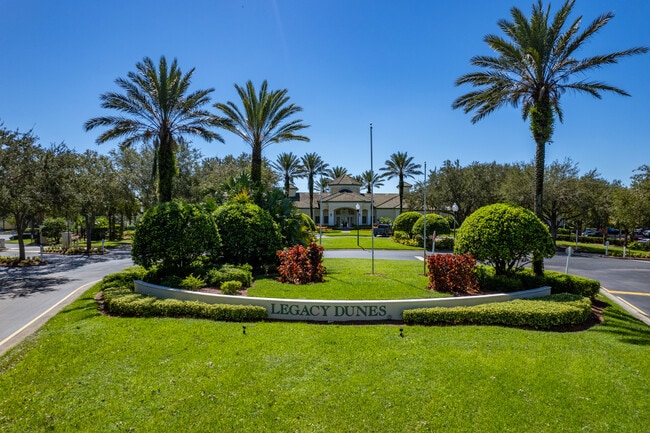 Legacy Dunes in Kissimmee, FL - Building Photo - Building Photo