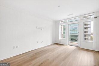 3334 Peachtree Rd NE, Unit 905 in Atlanta, GA - Building Photo - Building Photo