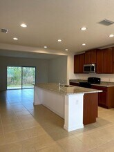 410 Annabelle Way in Davenport, FL - Building Photo - Building Photo