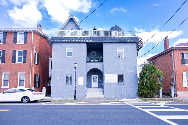 215 High St in Mount Holly, NJ - Building Photo - Building Photo