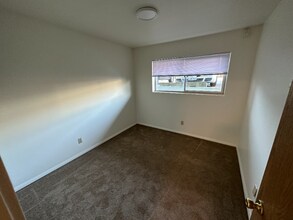 14421 8th Ave SW in Burien, WA - Building Photo - Building Photo