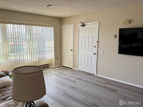 808 Sewell Rd in Monroe Township, NJ - Building Photo - Building Photo