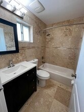 351 NW 82nd Ave, Unit 1118 in Miami, FL - Building Photo - Building Photo