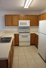 17 Shell Ave SE in Mary Esther, FL - Building Photo - Building Photo