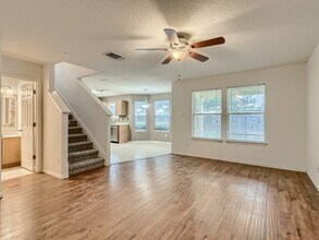 11114 Dewberry Field in Helotes, TX - Building Photo - Building Photo