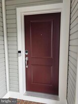 2033 Henson Norris St in Rockville, MD - Building Photo