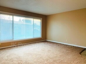 4613 5th Ave S in Great Falls, MT - Building Photo - Building Photo