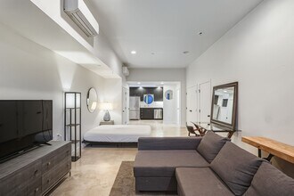 18-20 N Monroe St in Portland, OR - Building Photo - Building Photo