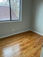 947 W 51st St in Chicago, IL - Building Photo - Building Photo