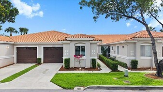 10352 Mateo Ct in Boca Raton, FL - Building Photo