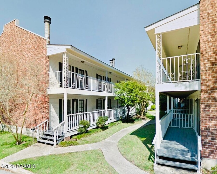 4342 Stumberg Ln in Baton Rouge, LA - Building Photo