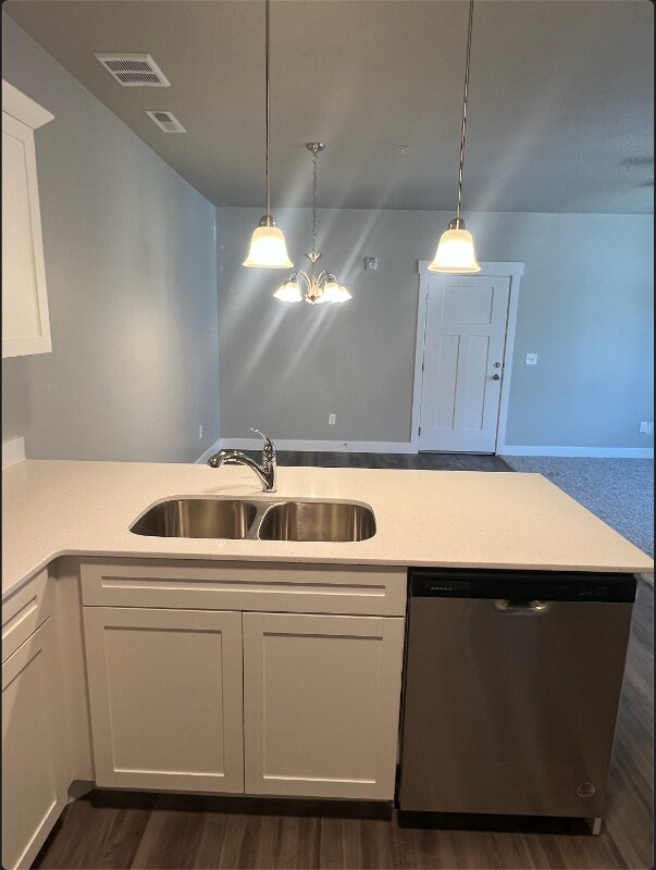 4716 W Grady Ln in Riverton, UT - Building Photo - Building Photo