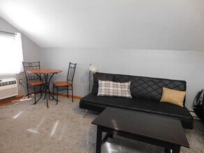 1911 Wingate Dr in Grand Junction, CO - Building Photo - Building Photo