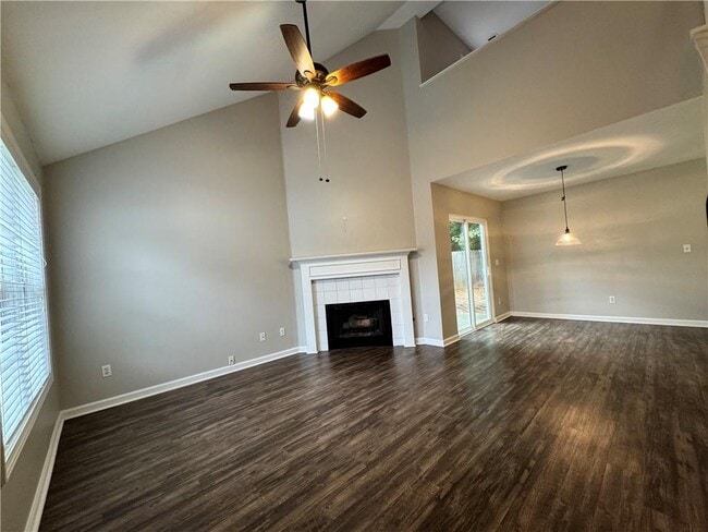 204 Park Pl in Woodstock, GA - Building Photo - Building Photo