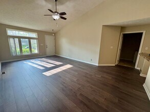 2605 NW 52nd St in Lincoln, NE - Building Photo - Building Photo