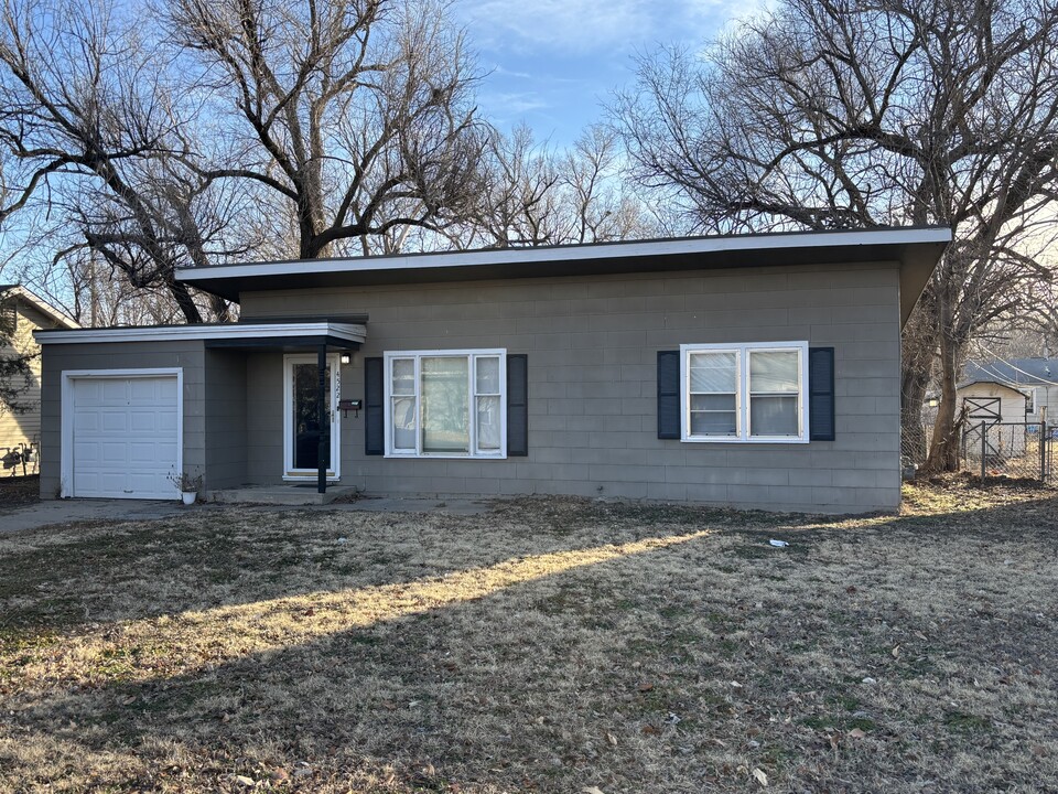 4522 S Osage St in Wichita, KS - Building Photo