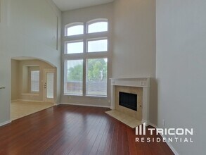 5717 Fathom Dr in Fort Worth, TX - Building Photo - Building Photo
