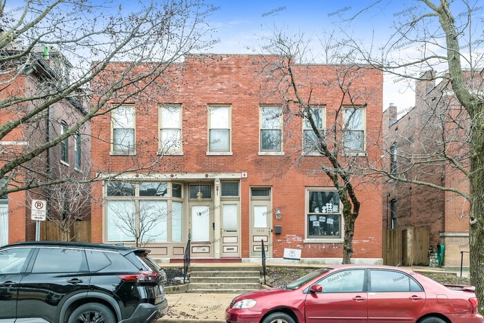 3906 Shenandoah Ave in St. Louis, MO - Building Photo