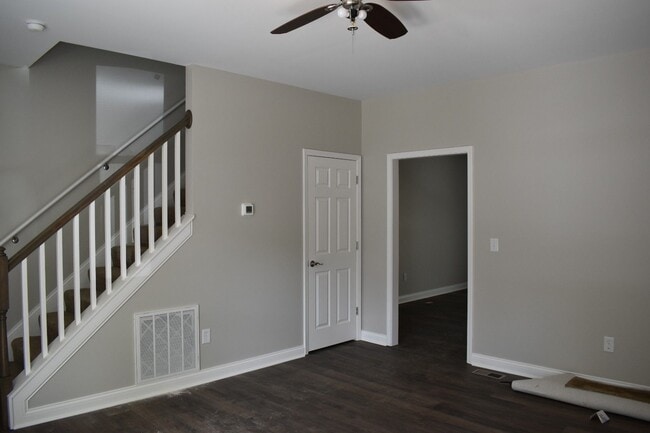 714 E Oak St in Louisville, KY - Building Photo - Building Photo