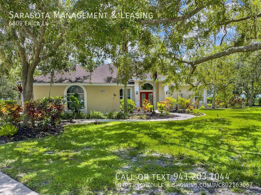 6809 Erica Ln in Sarasota, FL - Building Photo