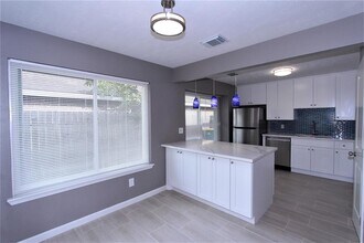 2915 Becket St in Pearland, TX - Building Photo - Building Photo