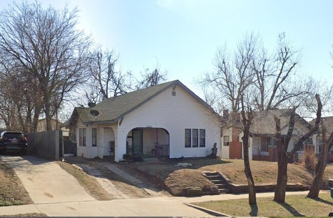 property at 1616 NW 10th St