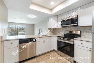 3602 S Beneva Rd in Sarasota, FL - Building Photo