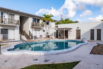 Eden House - 3601 Van Buren St Hollywood, FL 33021 in Hollywood, FL - Building Photo - Building Photo