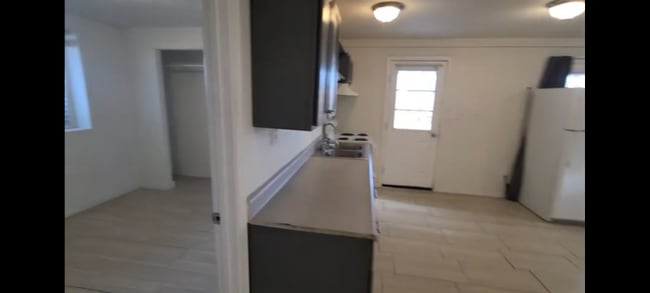 3250 N 2300 E Rd