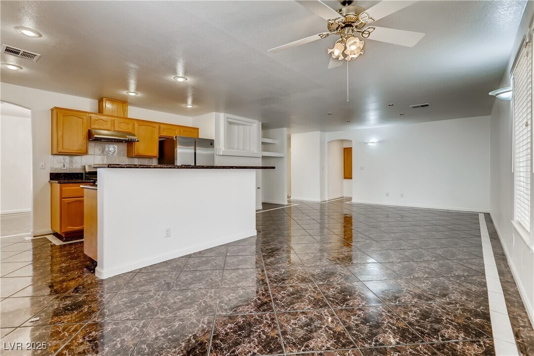 3981 Erva St in Las Vegas, NV - Building Photo