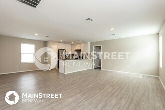 7246 Meadow Acrs in San Antonio, TX - Foto de edificio - Building Photo