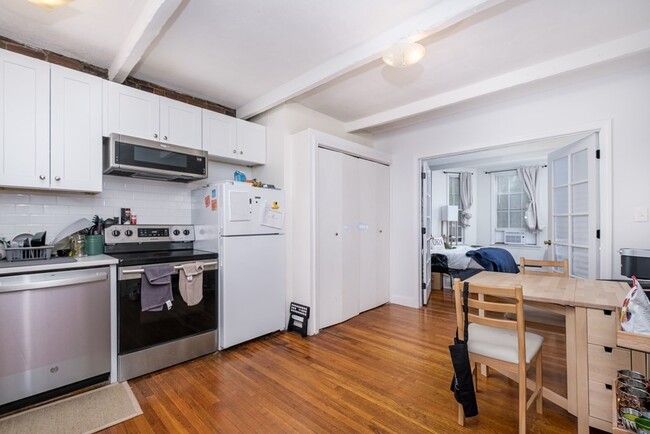 property at 4 Wigglesworth St