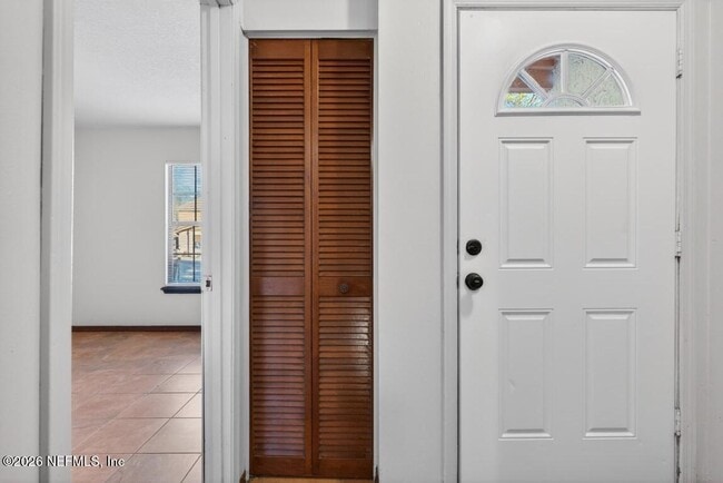 4482 Melissa Ct W in Jacksonville, FL - Building Photo - Building Photo