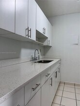 5501 NW 7th St in Miami, FL - Building Photo - Building Photo