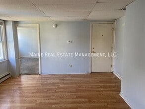 23-25 4th St in Bangor, ME - Foto de edificio - Building Photo