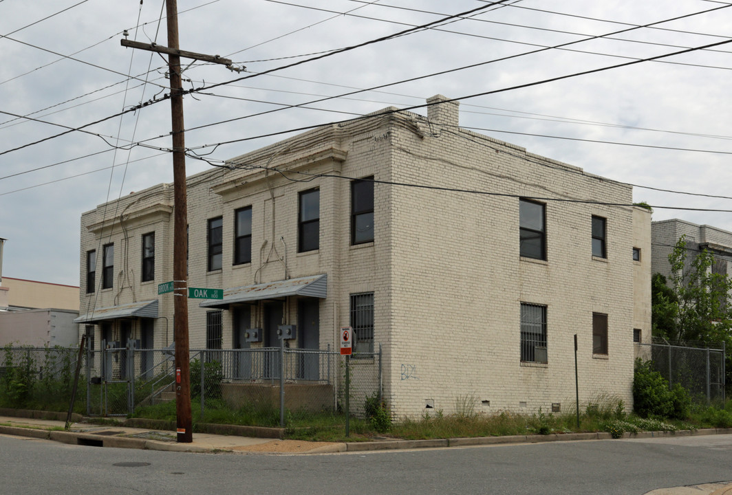 1501-1503 Brook Rd in Richmond, VA - Building Photo