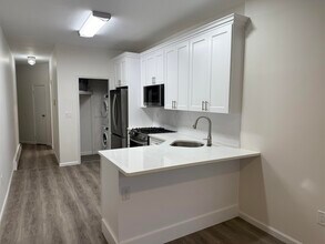 70 Park Ave in Hoboken, NJ - Building Photo - Building Photo