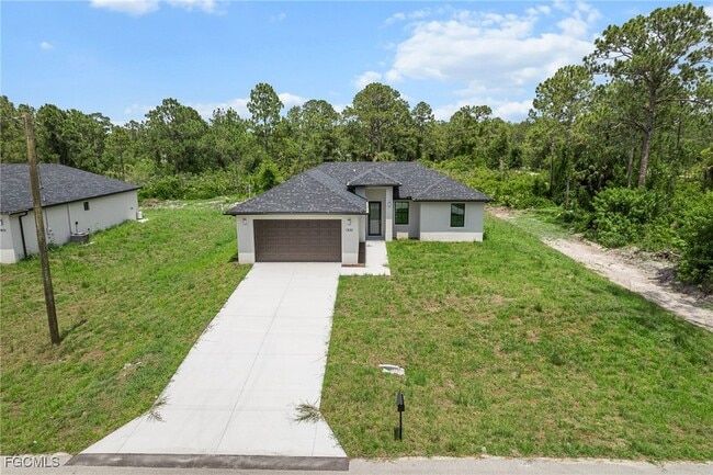 property at 1830 Yoakum St