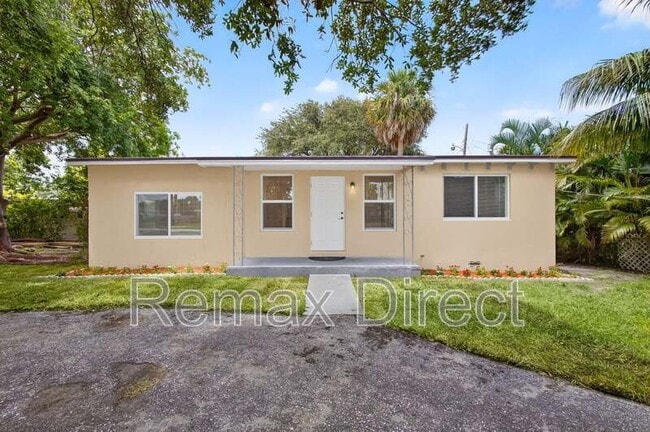 2609 Richard Rd in West Palm Beach, FL - Building Photo - Building Photo