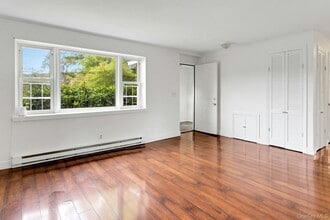 74 Lakeshore Dr E in Carmel, NY - Building Photo - Building Photo