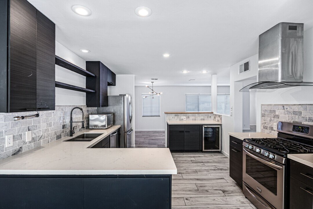 6829 E Almeria Rd in Scottsdale, AZ - Building Photo