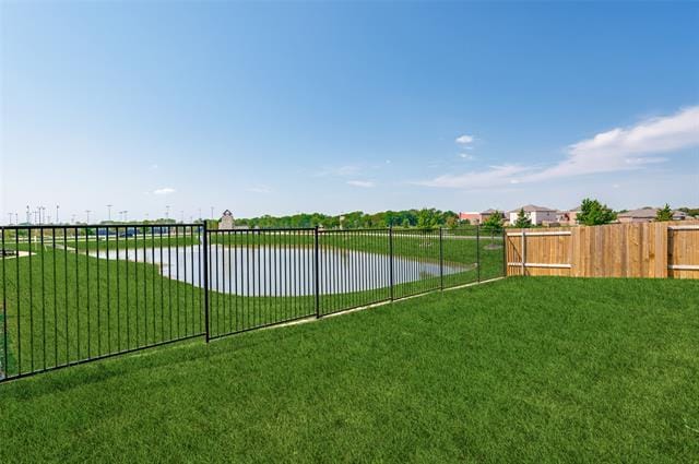 property at 421 Harbor Oaks Dr