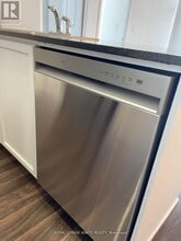 388 Prince of Wales Dr in Mississauga, ON - Building Photo - Building Photo